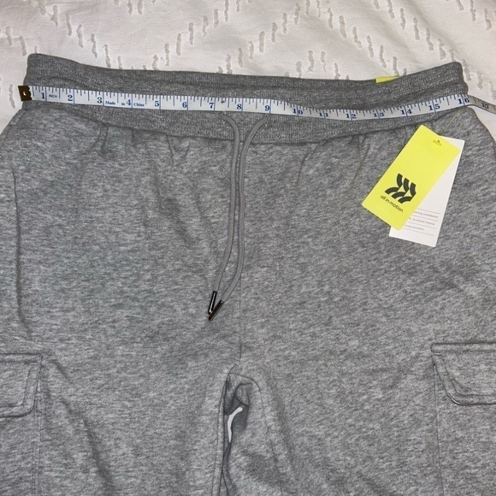 NWT all in motion Mens Grey CARGO Sweatpant drawstring Joggers‎ size Medium - Picture 9 of 11